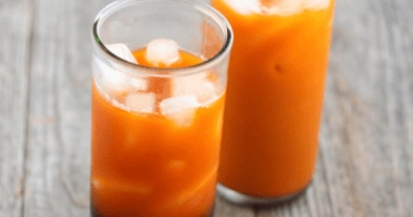 Cocktail thai iced tea