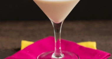 Cocktail almond joy