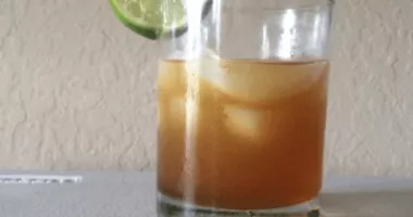 Cocktail amaretto mist