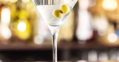 Cocktail dirty martini