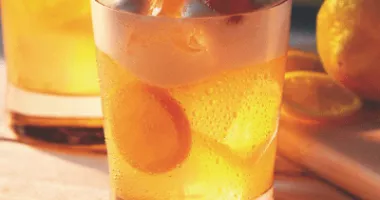 Cocktail bourbon sour