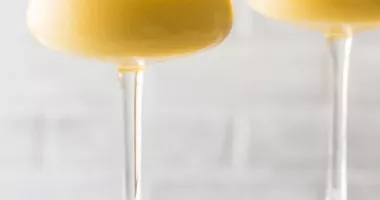 Cocktail frozen pineapple daiquiri