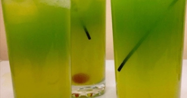 Cocktail kiwi lemon