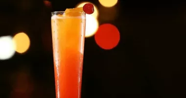 Cocktail amaretto sunset