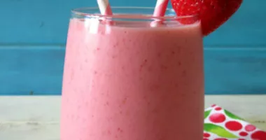 Cocktail strawberry shivers