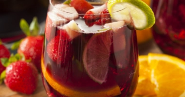 Cocktail sweet sangria