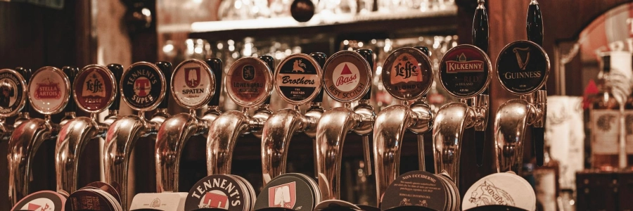 Image de l'article : Beer bar de mariage : comment créer un bar à bières original - Beer bar de mariage : comment créer un bar à bières original