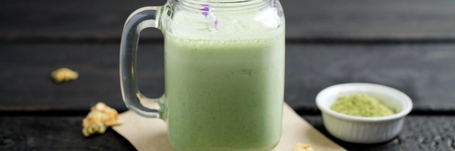 Matcha frappé : cocktail antioxydant et rafraîchissant