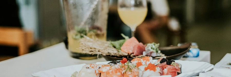 Où manger les meilleurs sushis de paris et avec quels cocktails les accompagner ?