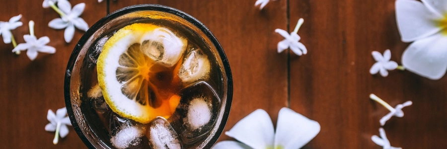 Image de l'article : Recette de thé glacé maison pour l'été - Recette de thé glacé maison pour l’été