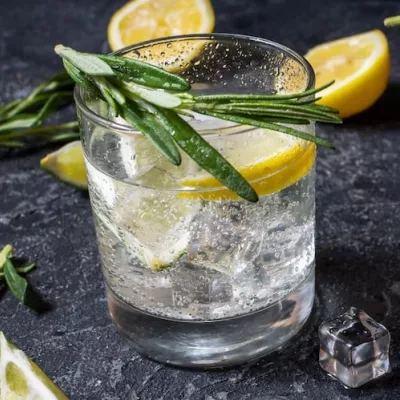 Illustration du cocktail: gin fizz