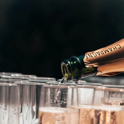 Champagne et cocktails : une combinaison parfaite pour toutes les occasions
